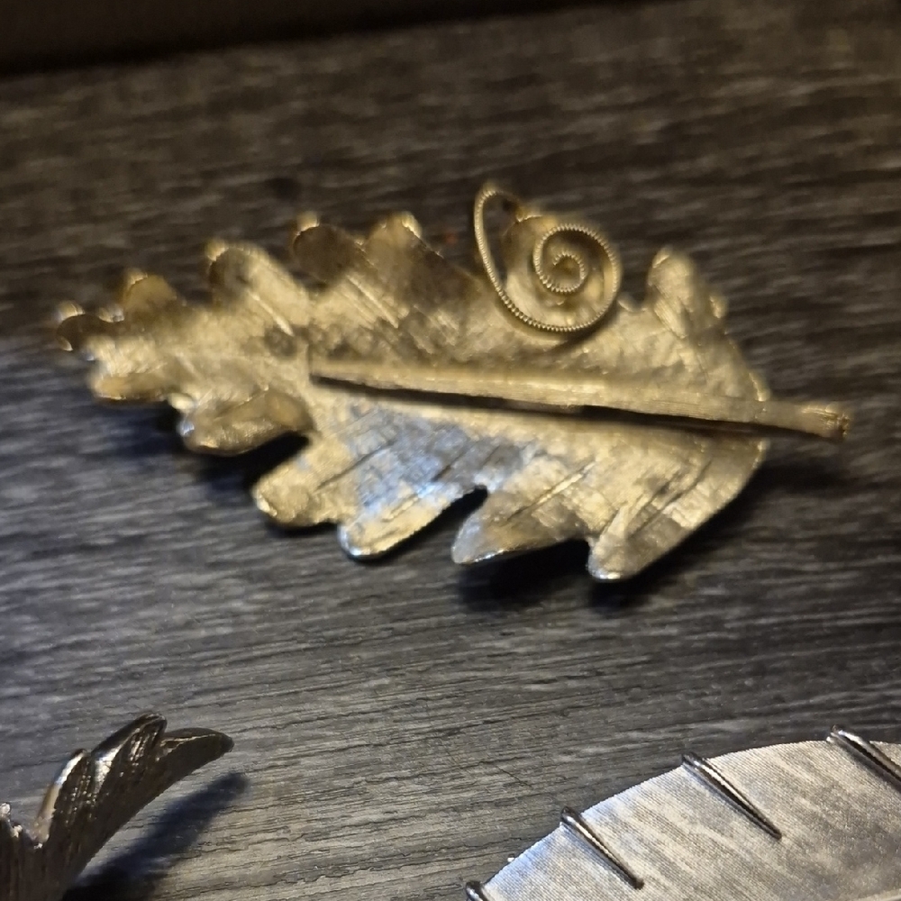 Vintage Signed Brooch Bundle Fall Leaf Bundle Bsk… - image 4